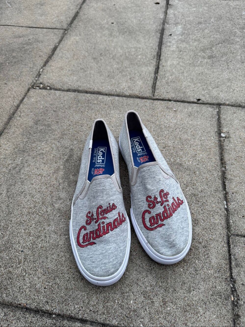 Keds St Louis Cardinals MLB Double Decker Gray Slip On Shoes Women’s Size 8